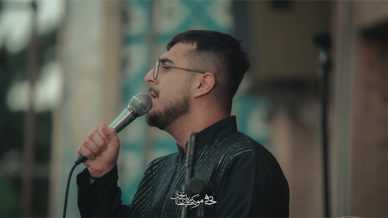 مخاطب خاصم